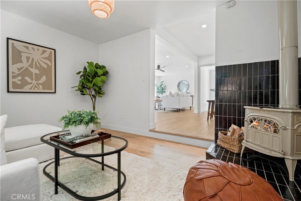 3758 Alzada Road Altadena, CA 91001 - Photo 23 of 59 Den/office with wood-burning stove/griddle