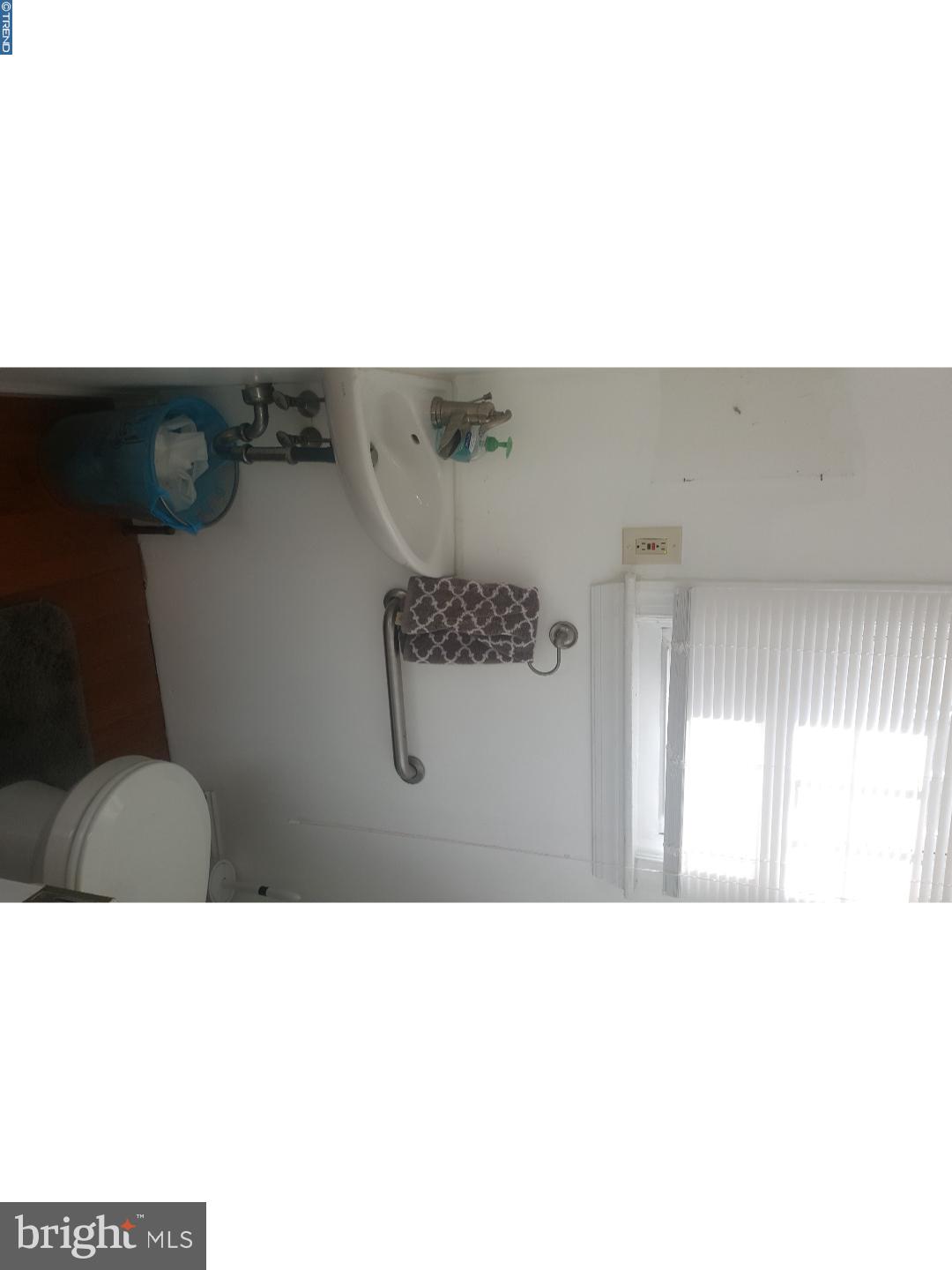 339 Strathmore Road Havertown, PA 19083 - Photo 6 of 25 Half Bath