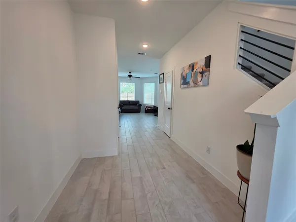 $2,600 | 18710 Colorado River Lane, Cypress, TX 77433
