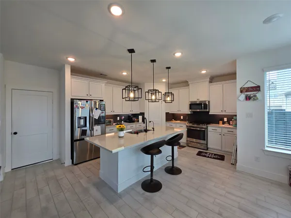 $2,600 | 18710 Colorado River Lane, Cypress, TX 77433