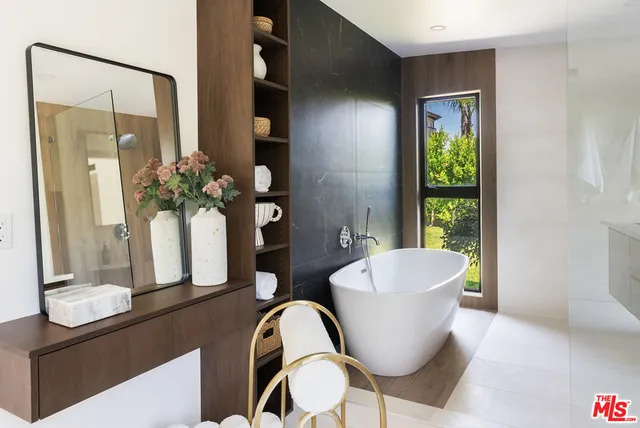 $2,495,000 | 4508 West Mt Vernon Drive, View Park, CA 90043