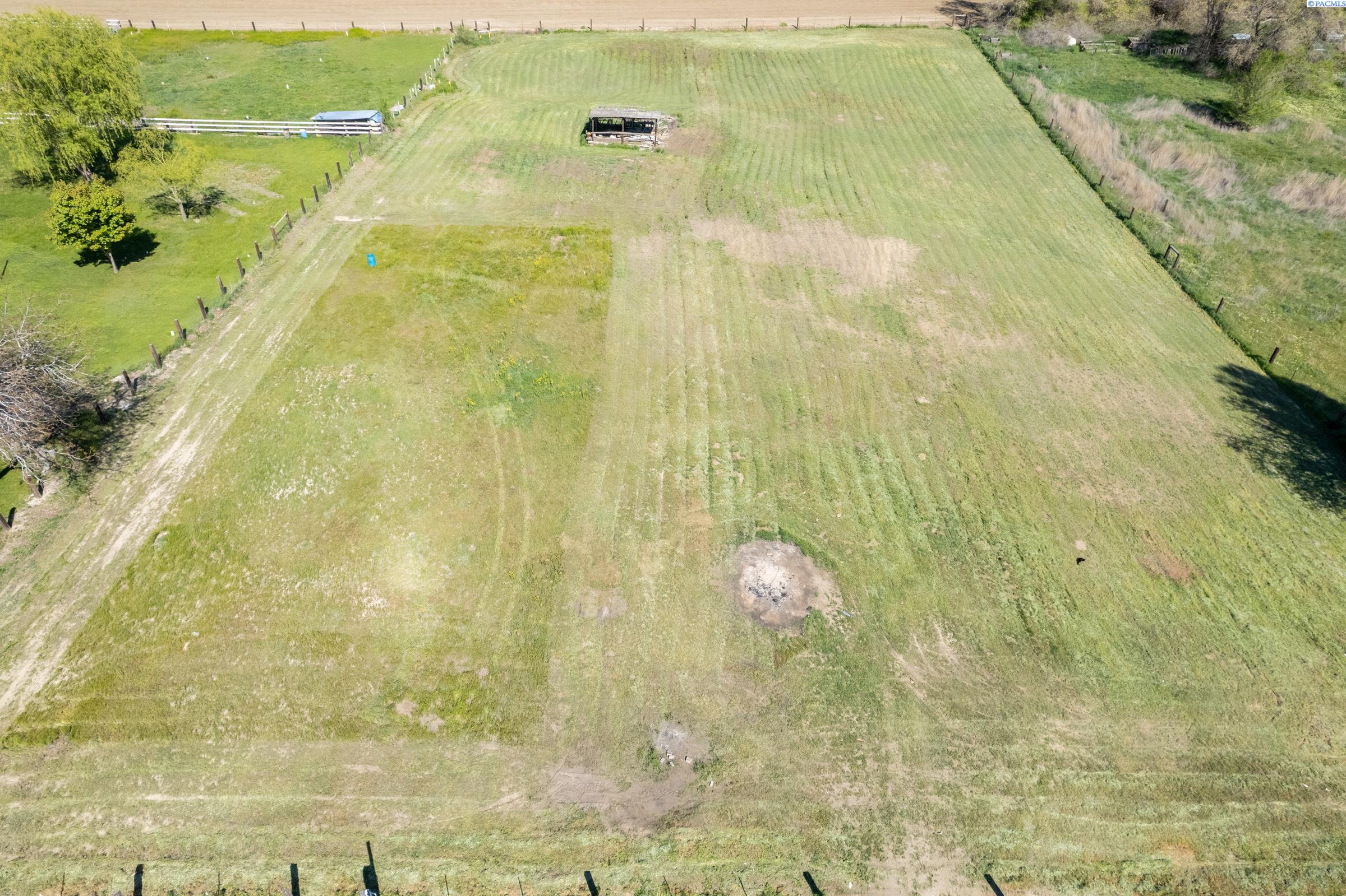 1310 Scoon Road Sunnyside, WA 98944 - Photo 35 of 43 Gallery Image 35