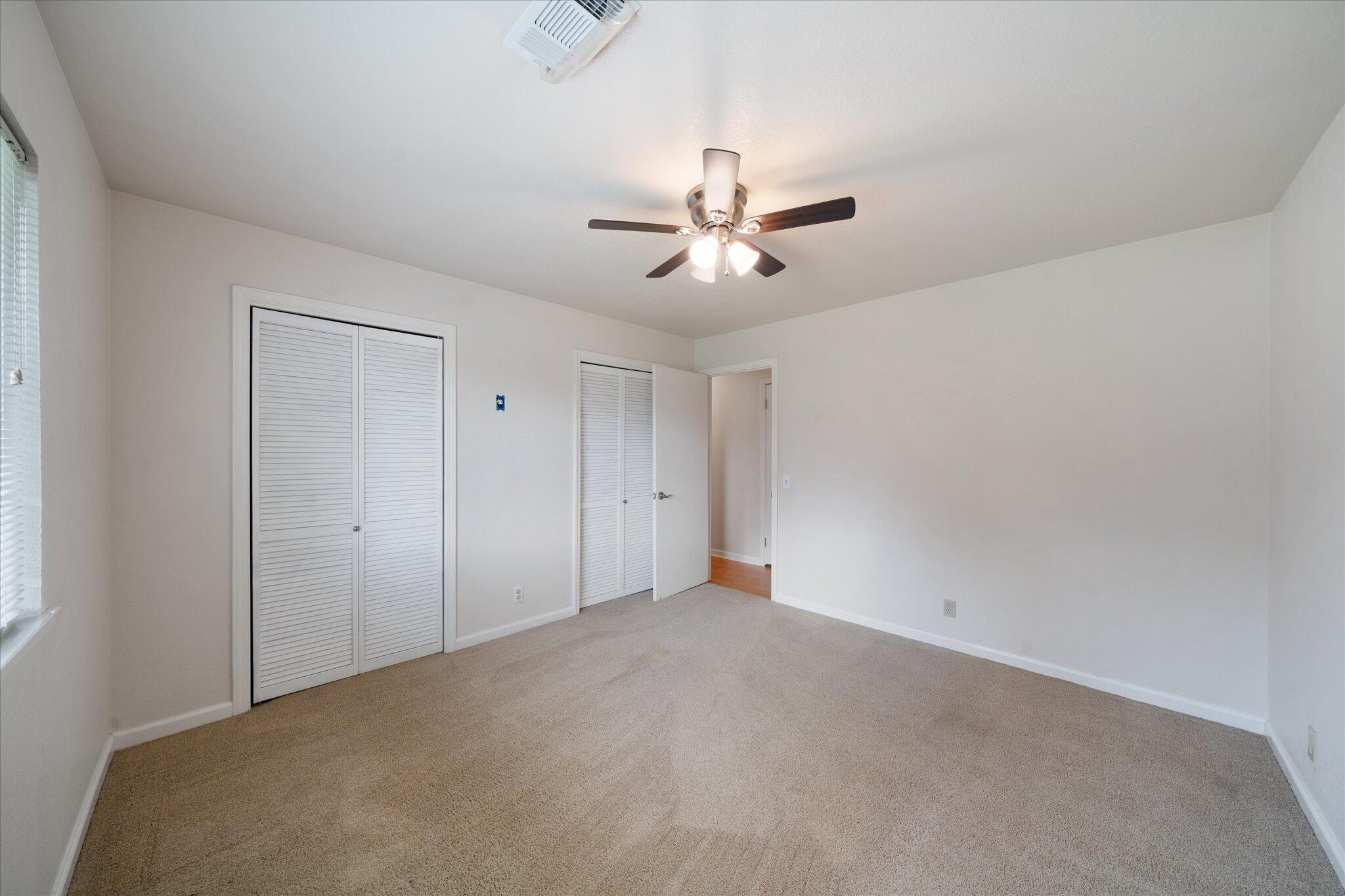 7235 Amigo Way Redding, CA 96002 - Photo 20 of 33 22-BiggerFlow Real Estate Media-19