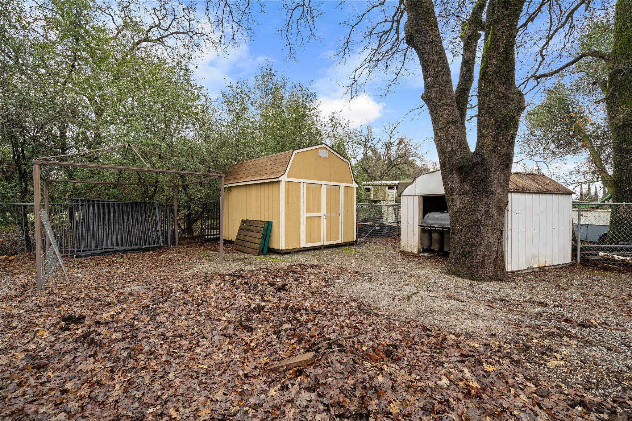 7235 Amigo Way Redding, CA 96002 - Photo 28 of 33 37-BiggerFlow Real Estate Media-34