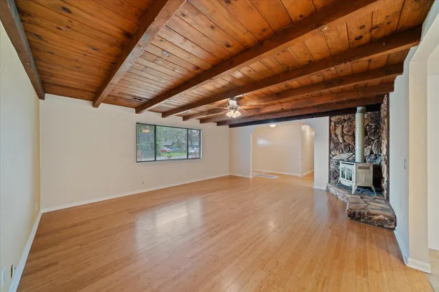 $399,800 | 7235 Amigo Way, Redding, CA 96002