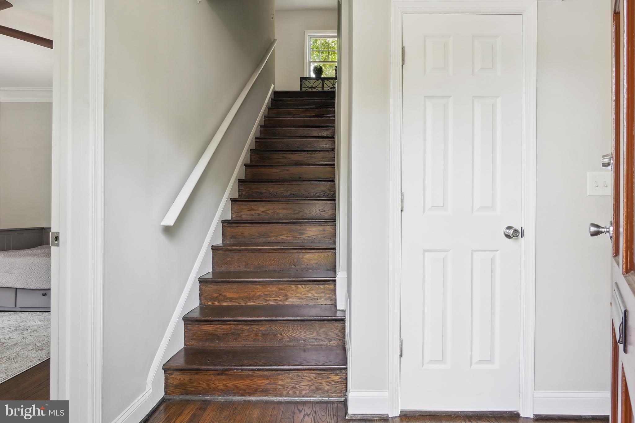 514 Silver Spring Avenue Silver Spring, MD 20910 - Photo 15 of 32 a view of an entryway