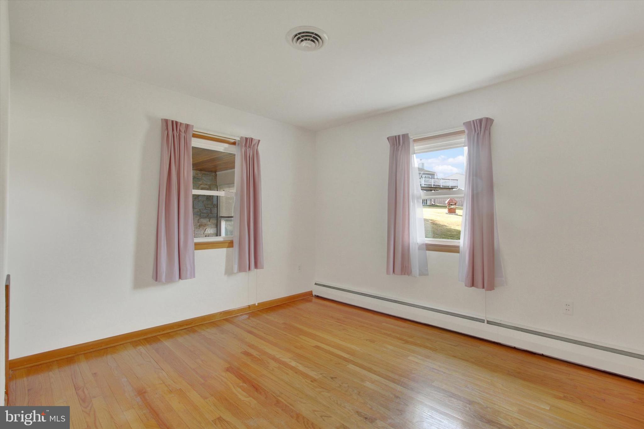 3400 Hanover Pike Manchester, MD 21102 - Photo 20 of 29 Bedroom #3