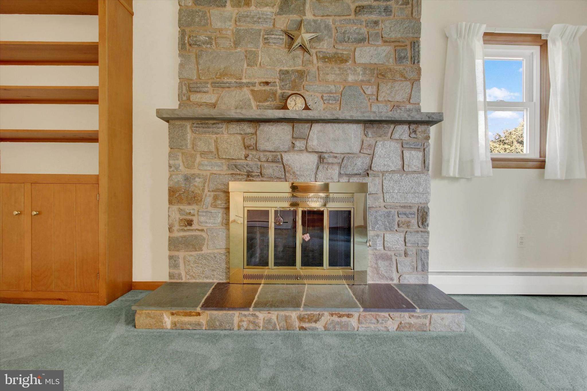 3400 Hanover Pike Manchester, MD 21102 - Photo 7 of 29 Butler stone fireplace