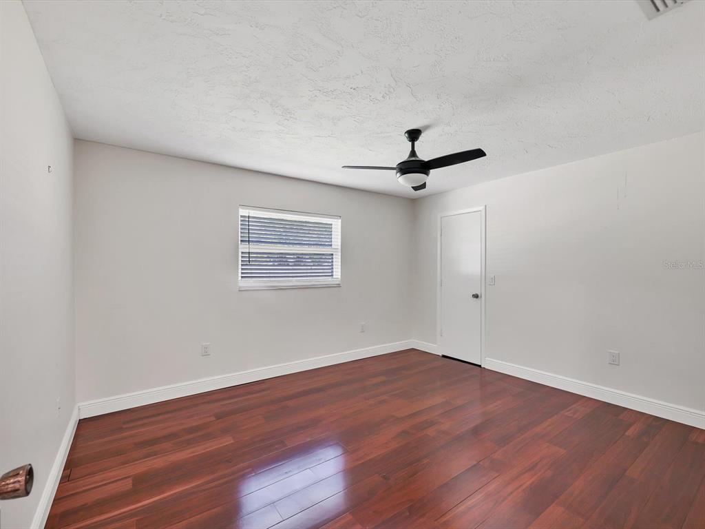 3927 Desoto Road Sarasota, FL 34243 - Photo 38 of 67
