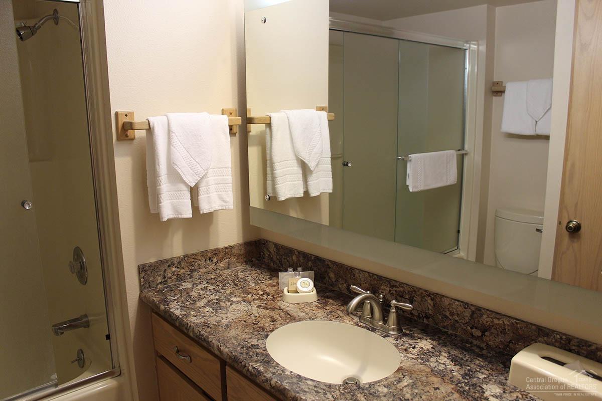 57317-3 Beaver Ridge Loop Sunriver, OR 97707 - Photo 12 of 23 Additional Photo