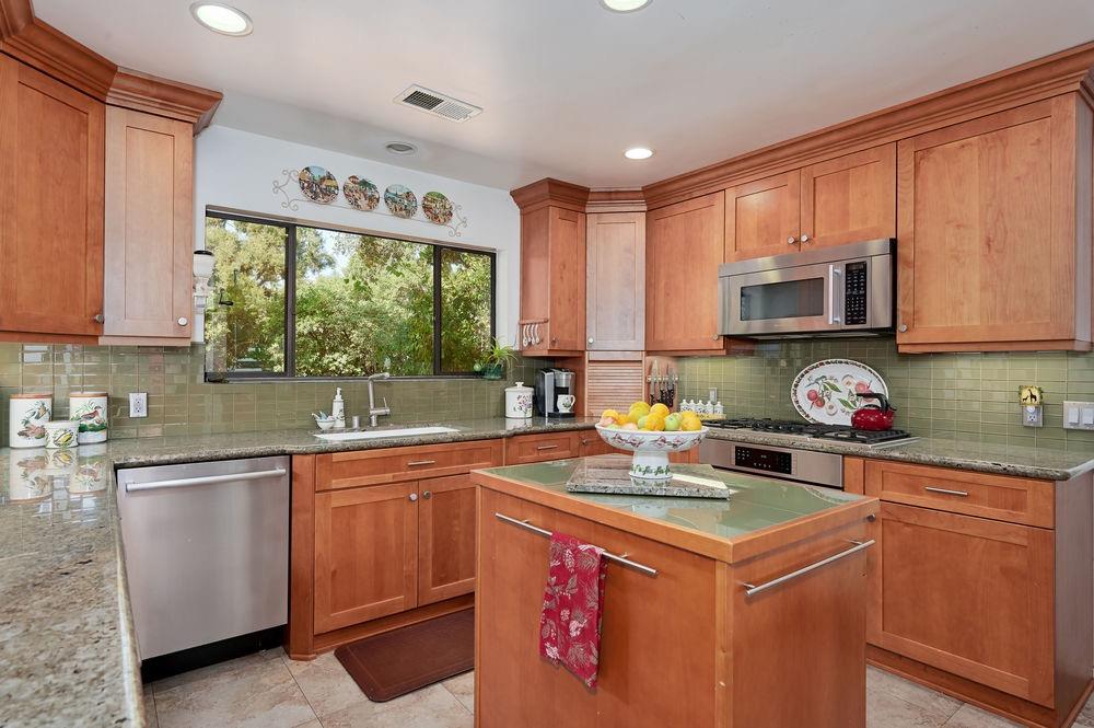 2409 Burnham Road Ojai, CA 93023 - Photo 14 of 50 Gallery Image 14