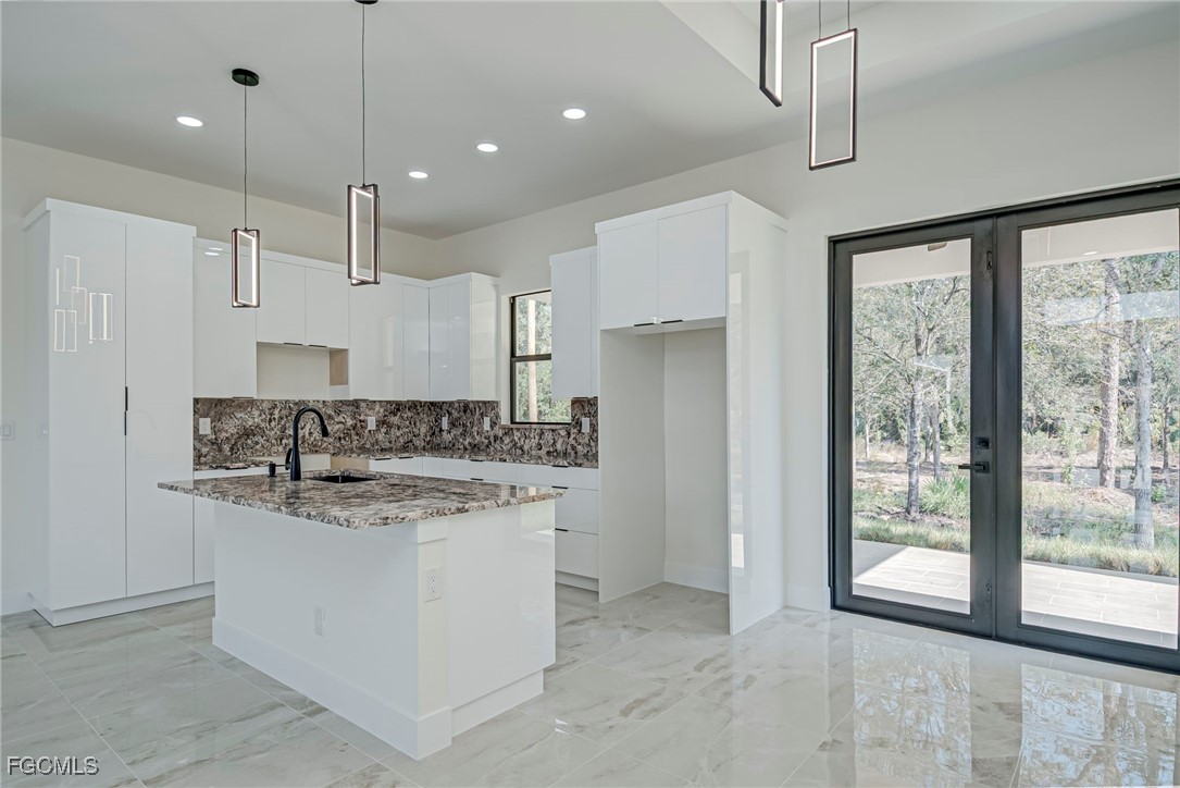 704 Richmond Avenue North Lehigh Acres, FL 33972 - Photo 8 of 31