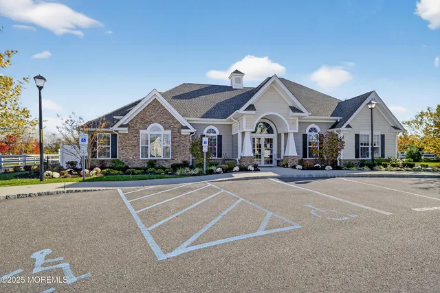 $584,900 | 67 Grabowski Drive, Unit 321, Parlin, NJ 08859