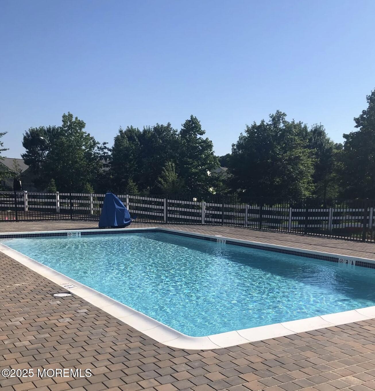 67 Grabowski Drive, Unit 321 Parlin, NJ 08859 - Photo 36 of 38 a view of a yard