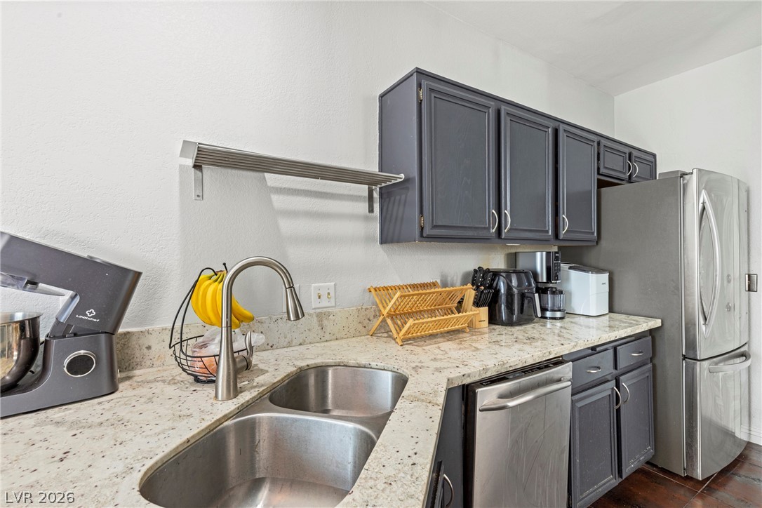3226 Opera Drive Las Vegas, NV 89146 - Photo 12 of 38