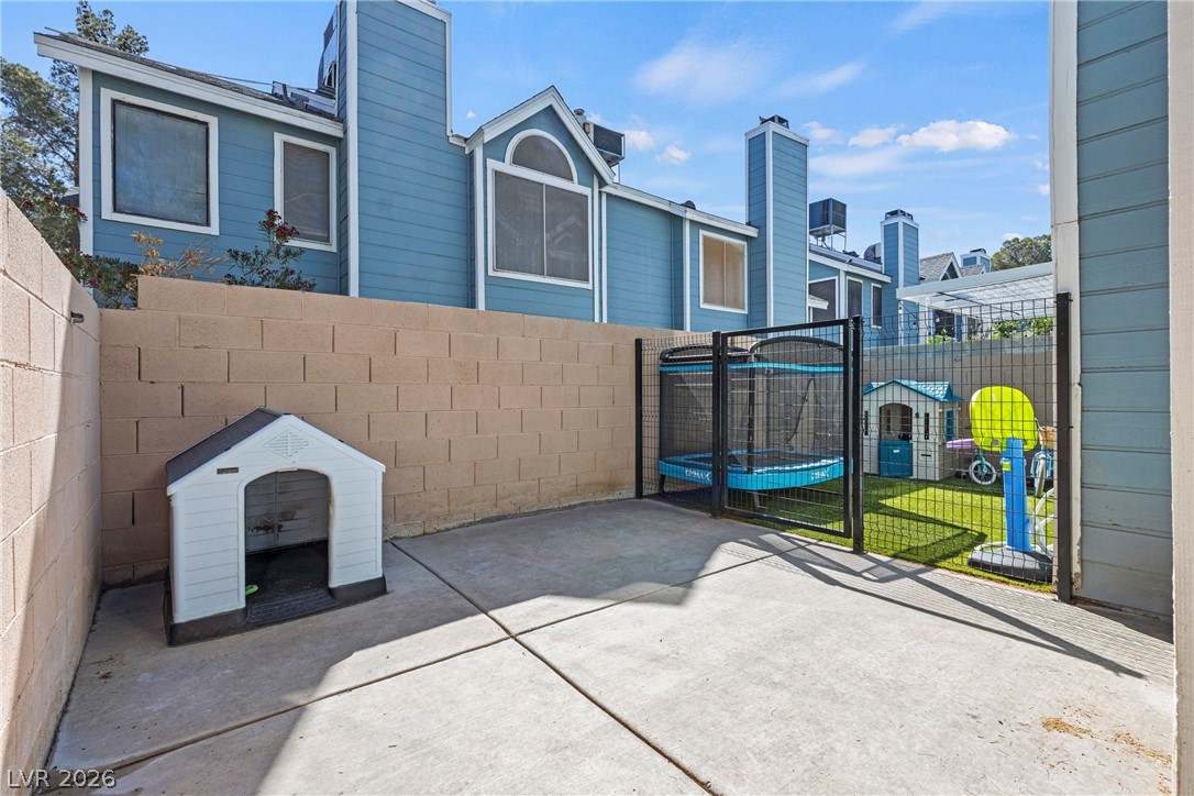 3226 Opera Drive Las Vegas, NV 89146 - Photo 31 of 38