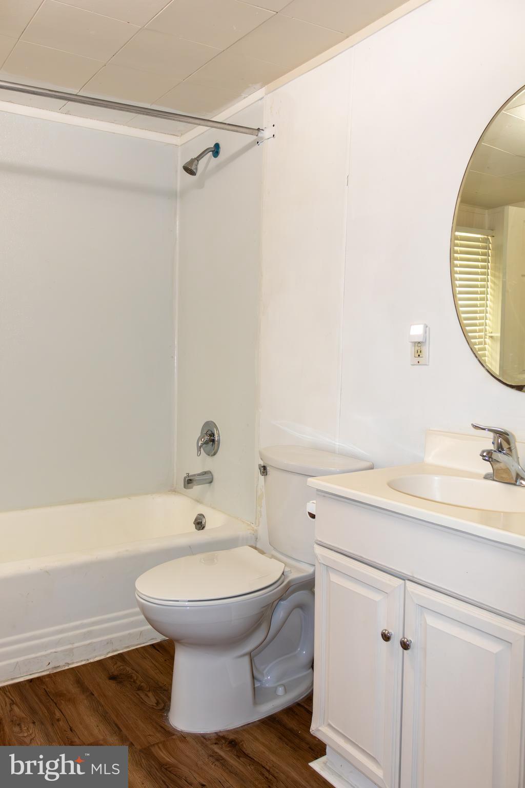 124 Washington Road, Unit 2 Princeton Junction, NJ 08550 - Photo 21 of 36