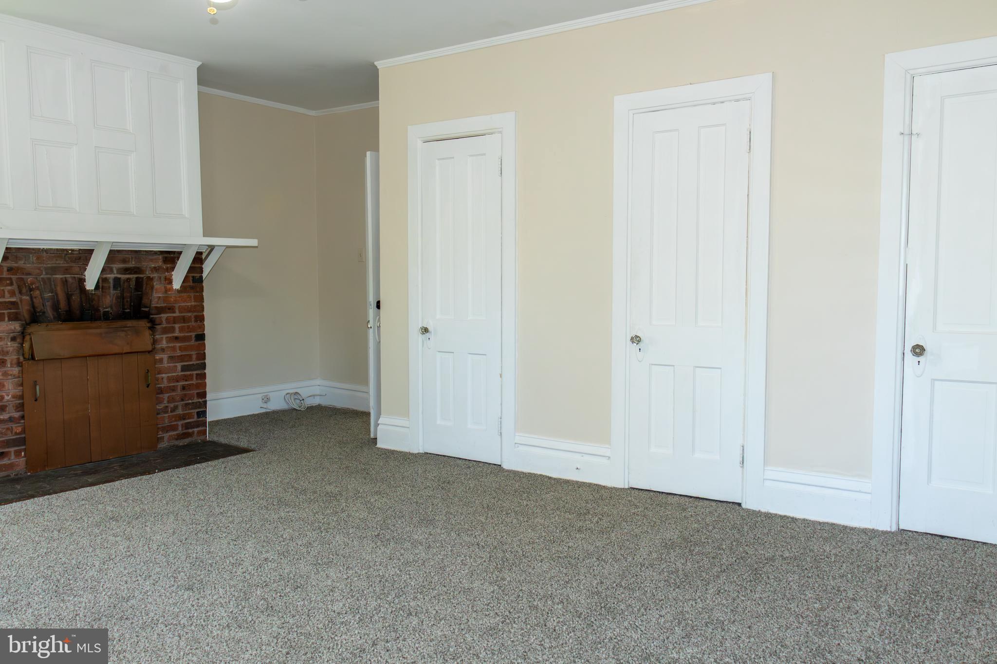 124 Washington Road, Unit 2 Princeton Junction, NJ 08550 - Photo 23 of 36 Primary Bedroom