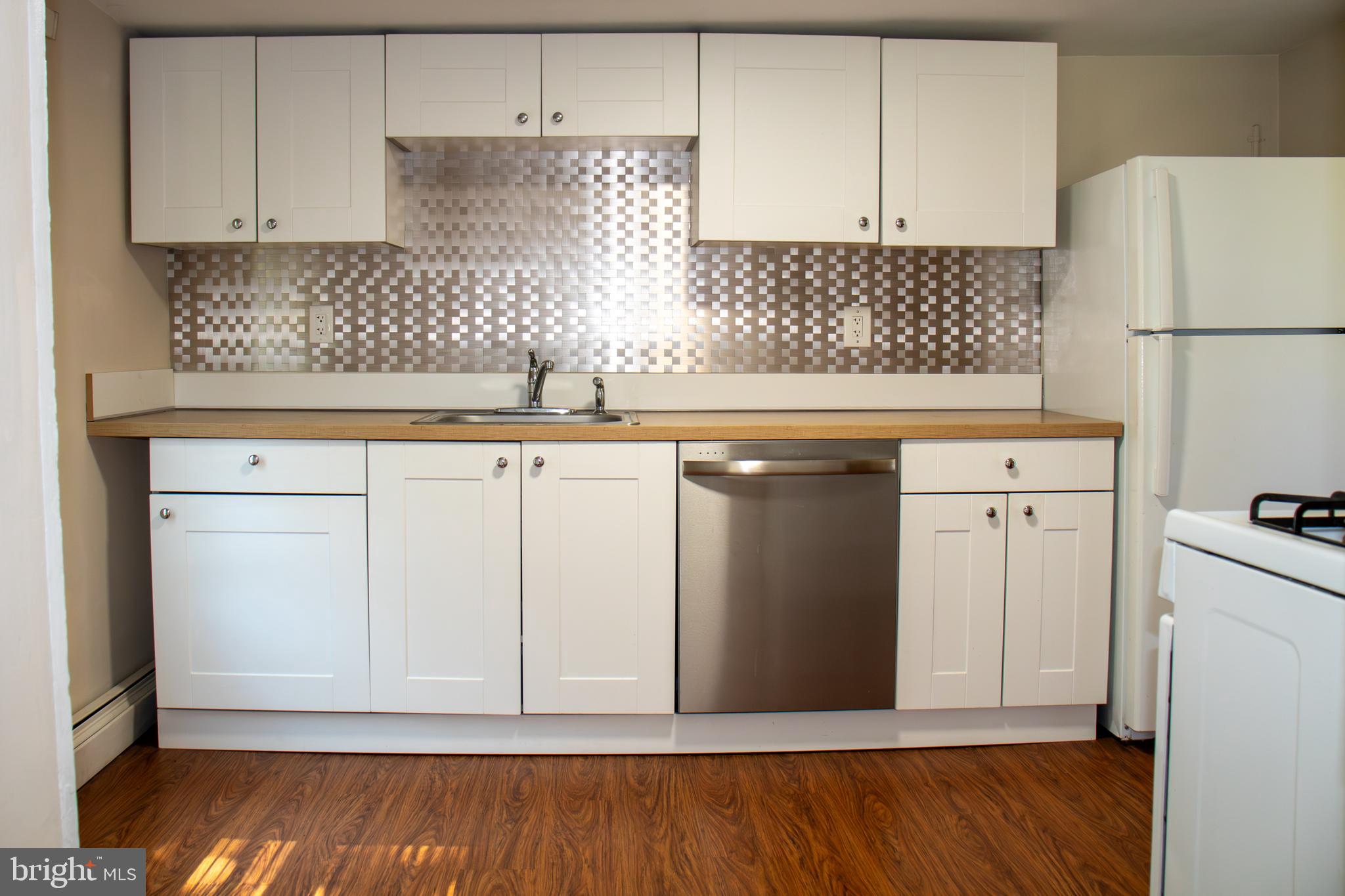 124 Washington Road, Unit 2 Princeton Junction, NJ 08550 - Photo 10 of 36