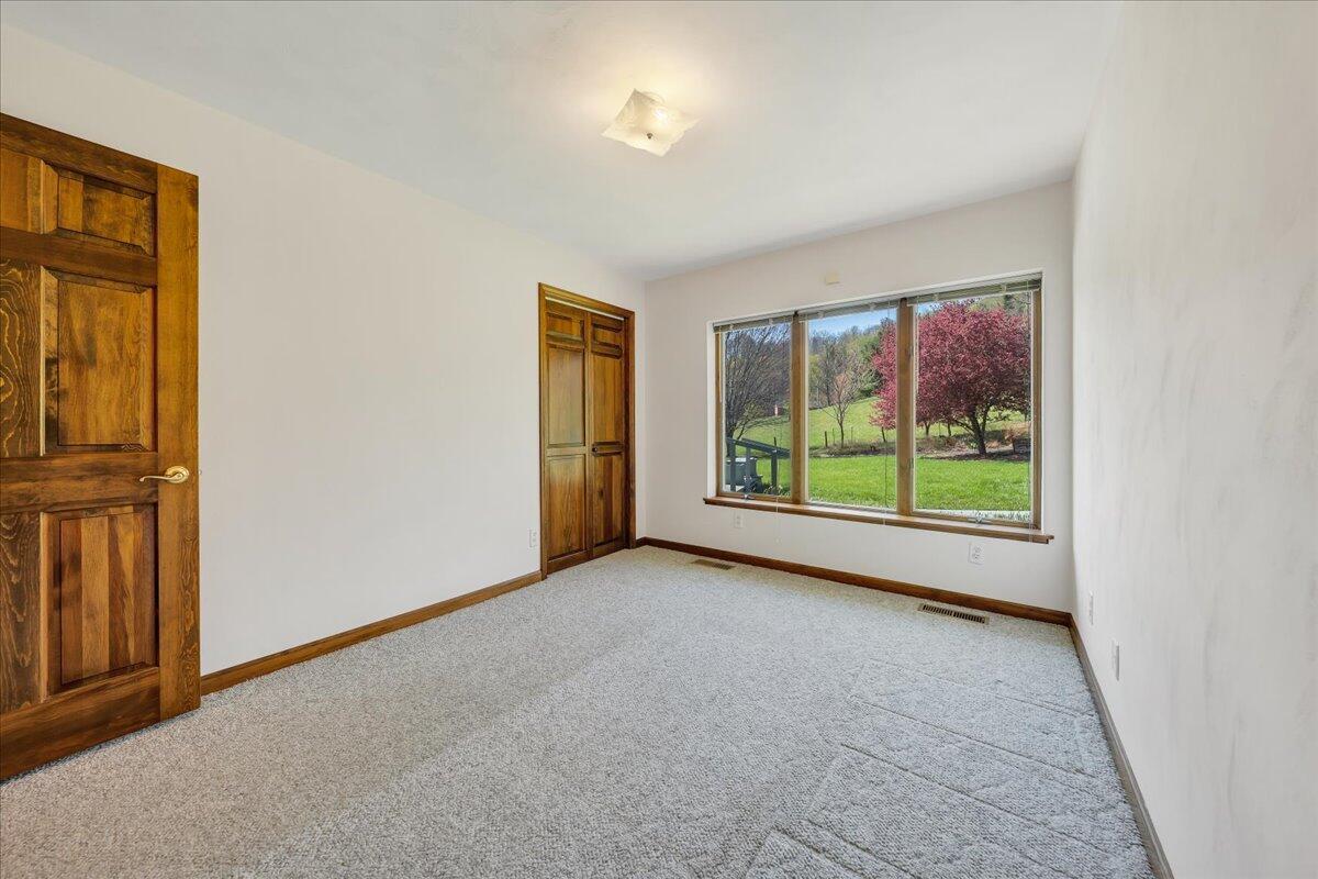 10440 Fortune Ridge Road Bent Mountain, VA 24059 - Photo 13 of 55 13-MIB01404