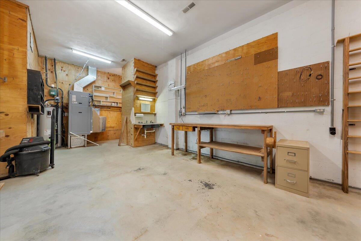 10440 Fortune Ridge Road Bent Mountain, VA 24059 - Photo 35 of 55 35-MIB01506