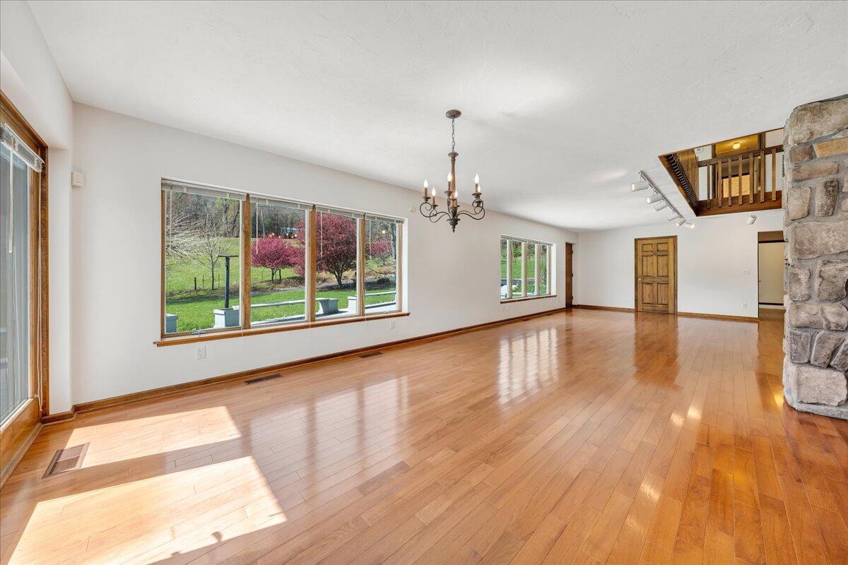 10440 Fortune Ridge Road Bent Mountain, VA 24059 - Photo 8 of 55 08-MIB01488