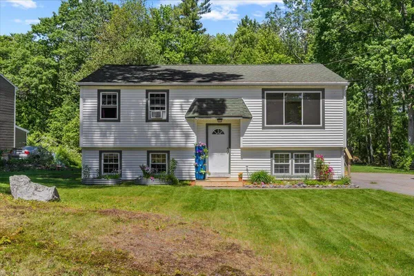 $450,000 | 336 Granite St Extension, Biddeford, ME 04005