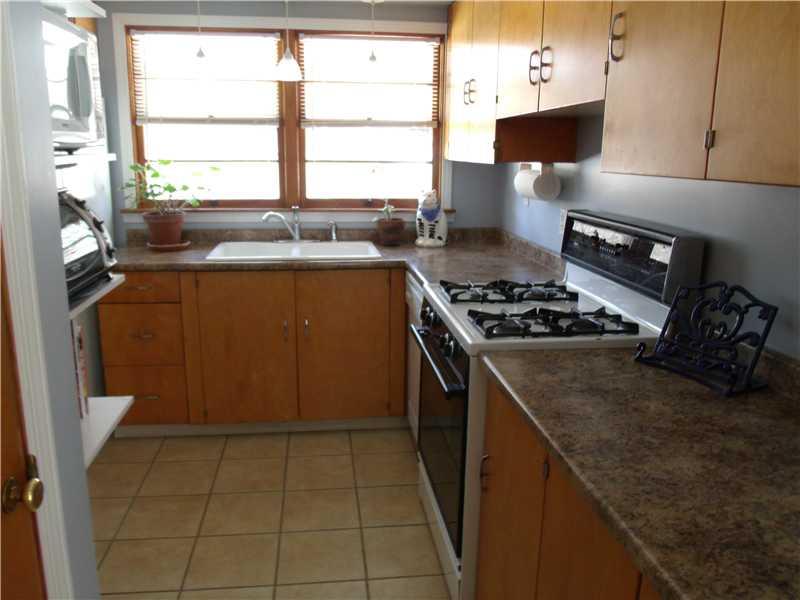 193 Walkchalk Road Kittanning, PA 16201 - Photo 7 of 14 Kitchen.