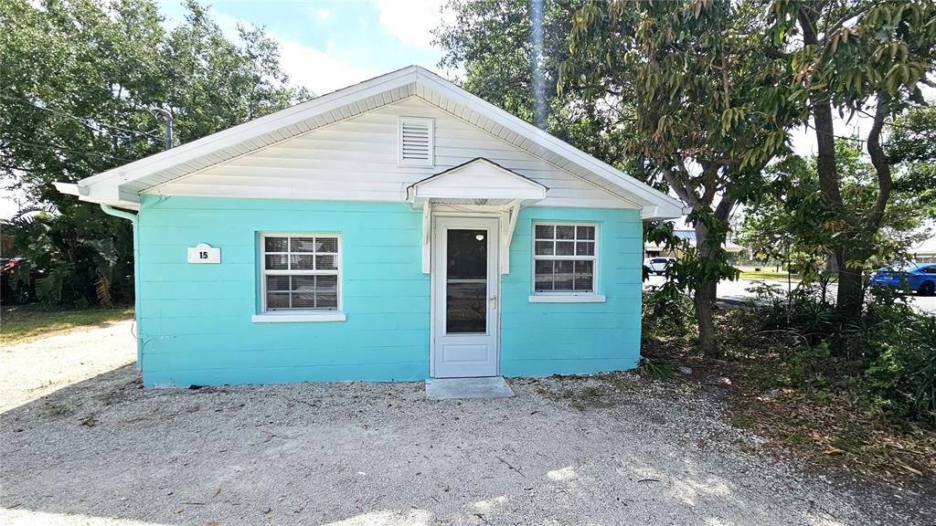 15 North Mango Street Englewood, FL 34223 - Photo 2 of 18