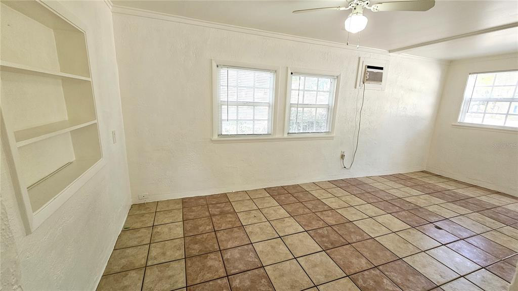15 North Mango Street Englewood, FL 34223 - Photo 10 of 18
