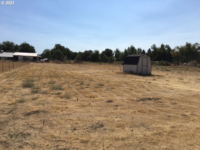 53874 East Appleton Road Milton Freewater, OR 97862 - Photo 17 of 29 Gallery Image 17