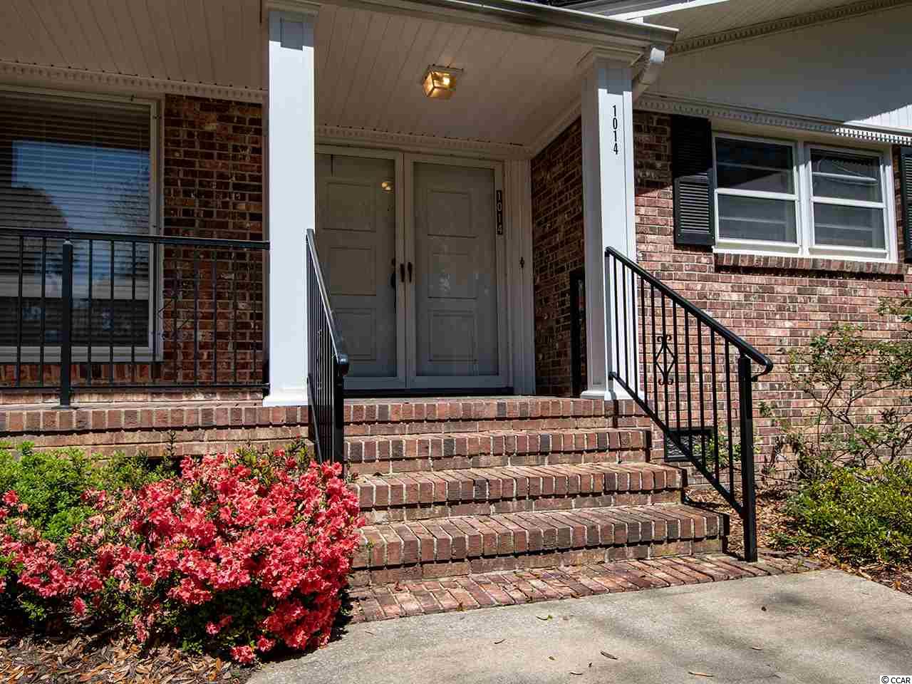 1014 Lucas Street Georgetown, SC 29440 - Photo 3 of 28 Gallery Image 3