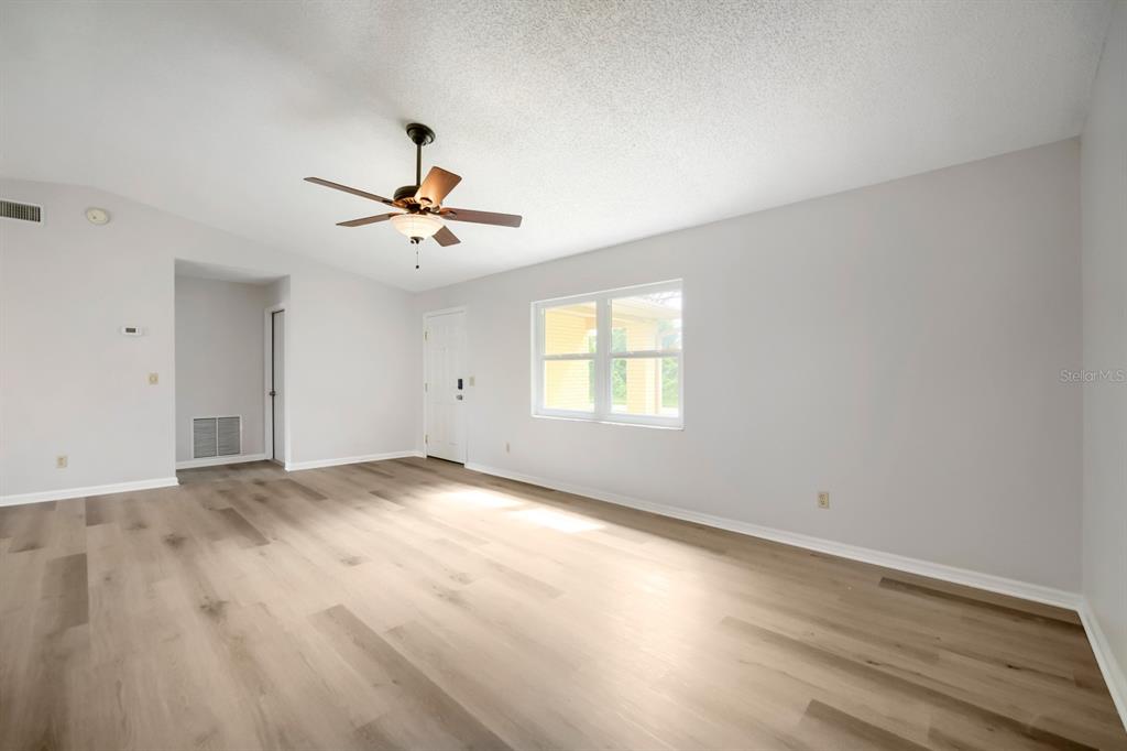 3432 Unity Tree Drive Edgewater, FL 32141 - Photo 16 of 28