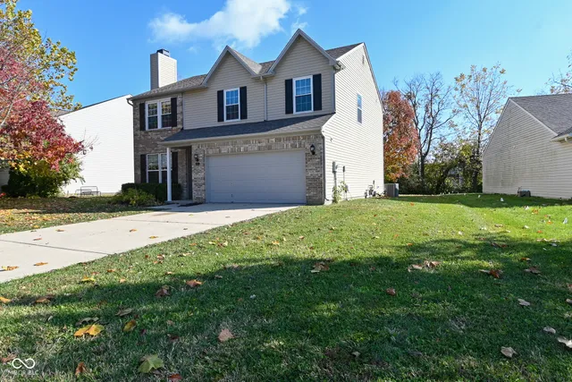 $264,900 | 1693 Copeland Farms Drive, Greenfield, IN 46140