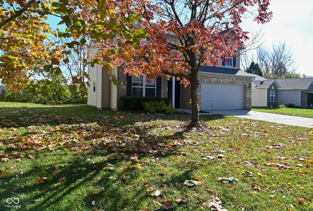 $264,900 | 1693 Copeland Farms Drive, Greenfield, IN 46140