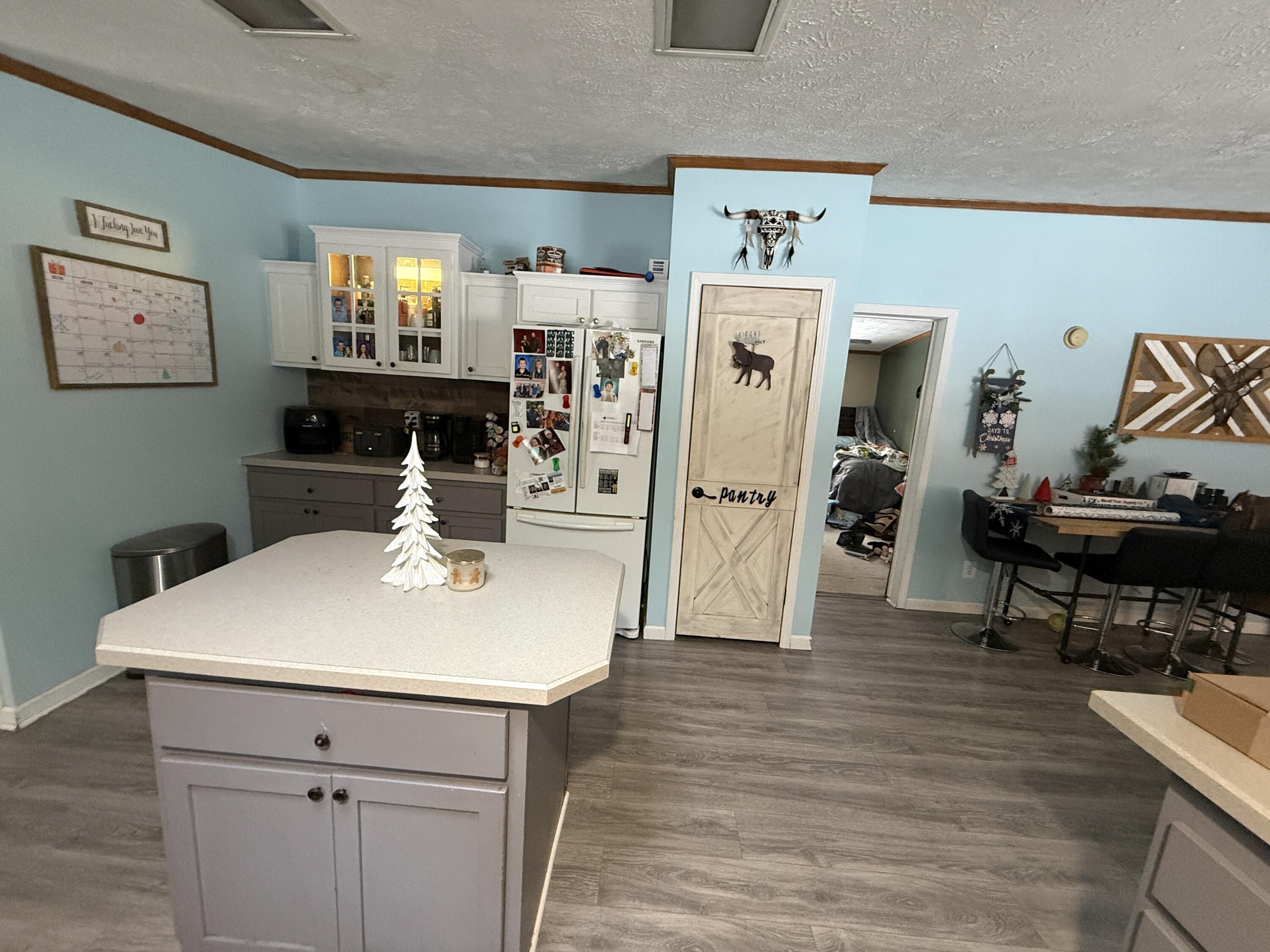 3766 Abbottsford Road North Street, MI 48049 - Photo 2 of 30 IMG_6468