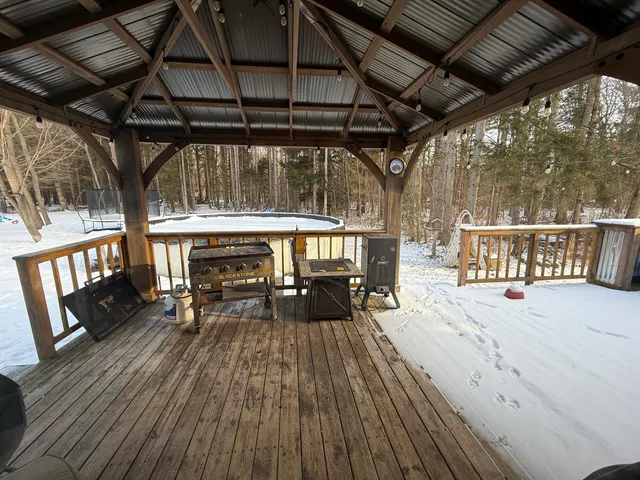 $375,000 | 3766 Abbottsford Road, North Street, MI 48049