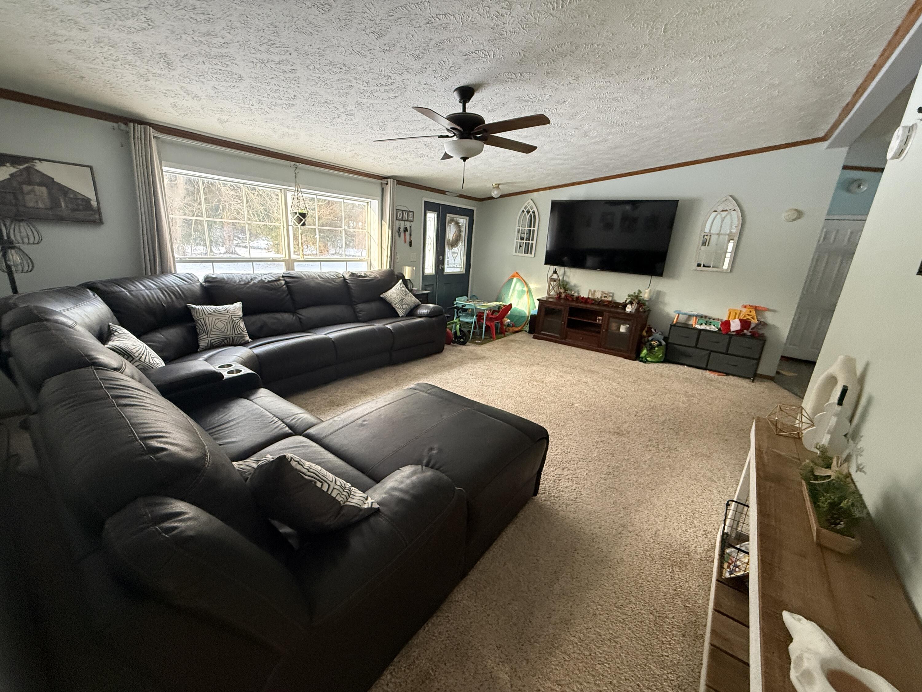 3766 Abbottsford Road North Street, MI 48049 - Photo 4 of 30 IMG_6471