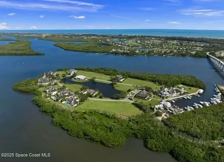$545,000 | 9200 Marsh Island Drive, Vero Beach, FL 32963