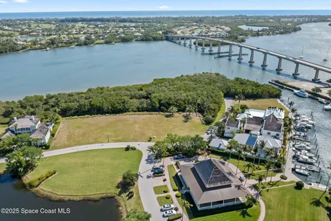 $545,000 | 9200 Marsh Island Drive, Vero Beach, FL 32963