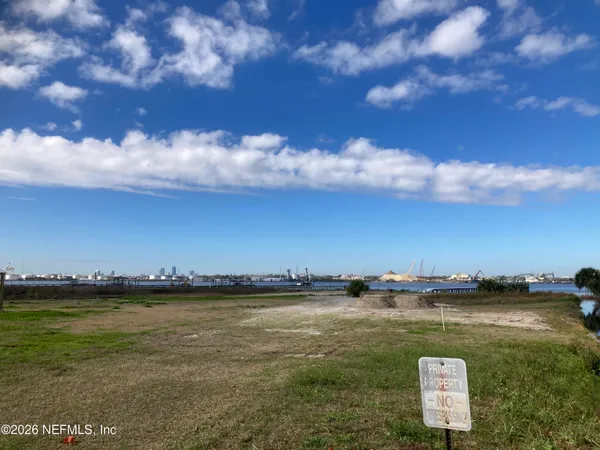 $2,500 | 5240 River Park Drive, Jacksonville, FL 32277