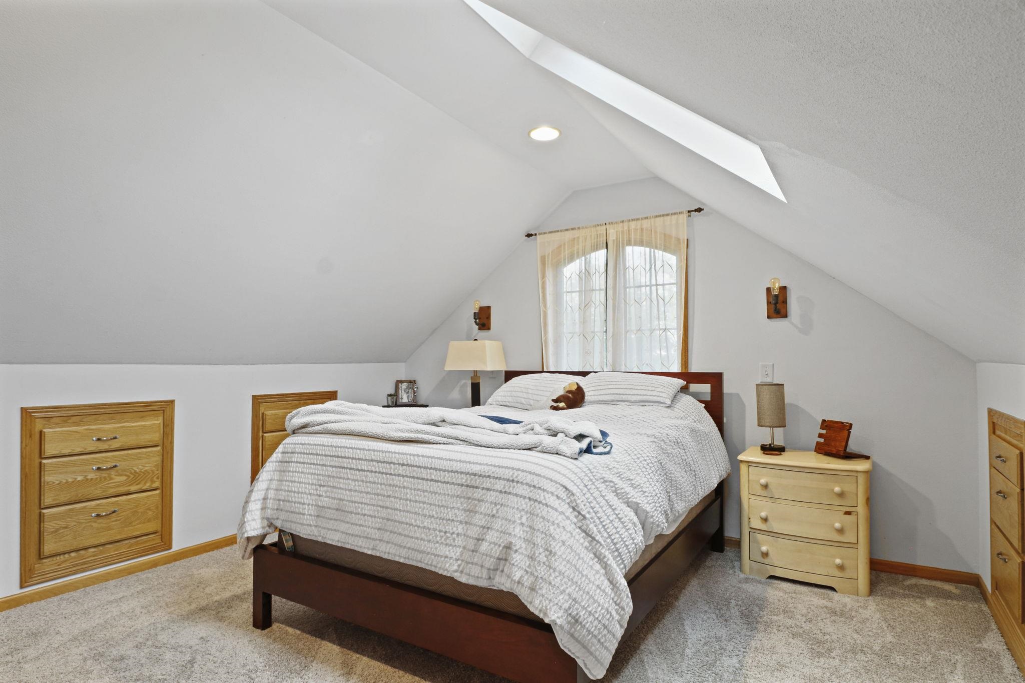 4273 County Road TT Sun Prairie, WI 53590 - Photo 11 of 26