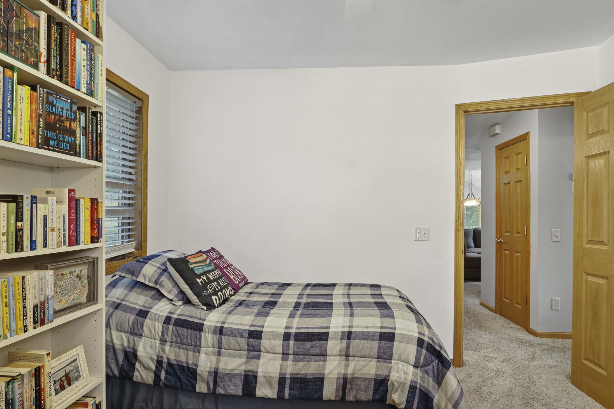 4273 County Road TT Sun Prairie, WI 53590 - Photo 16 of 26