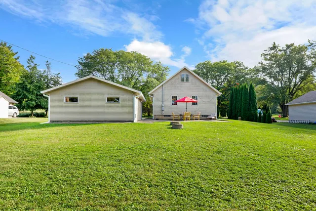 $375,000 | 4273 County Road TT, Sun Prairie, WI 53590
