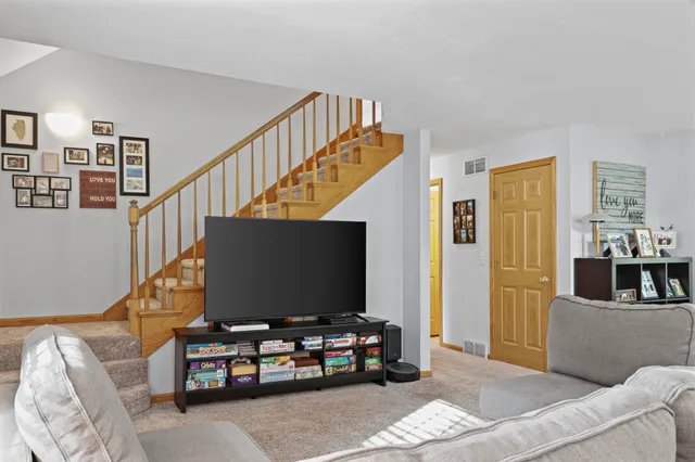 $375,000 | 4273 County Road TT, Sun Prairie, WI 53590