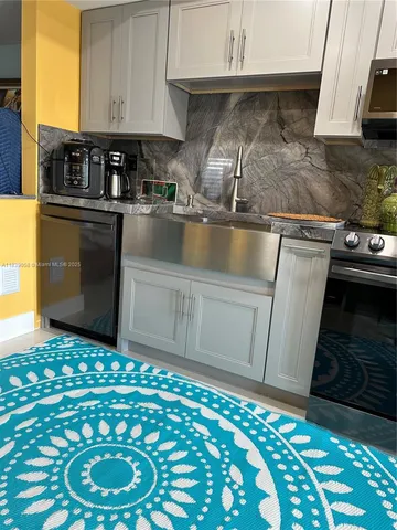 $385,000 | 15481 Southwest 81st Cir Lane, Unit 712, Miami, FL 33193