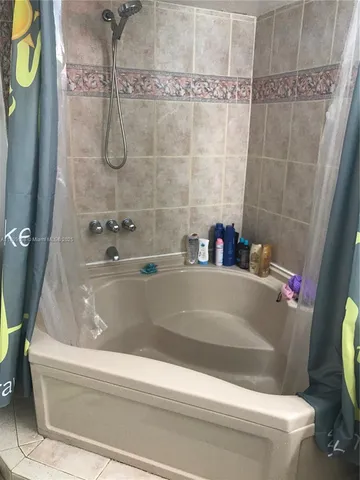 $390,000 | 15481 Southwest 81st Cir Lane, Unit 712, Miami, FL 33193