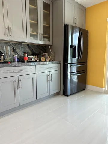 $390,000 | 15481 Southwest 81st Cir Lane, Unit 712, Miami, FL 33193