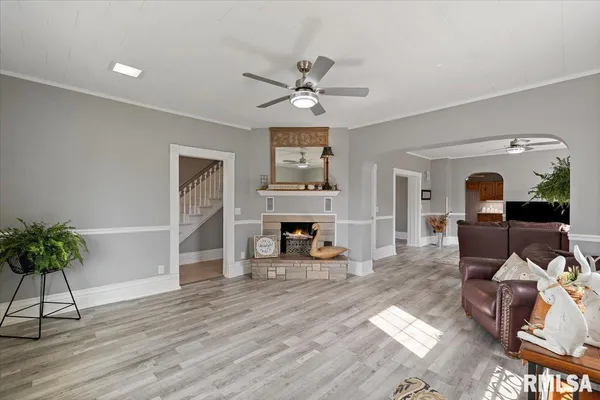 $269,900 | 608 South Oakwood Avenue, Geneseo, IL 61254