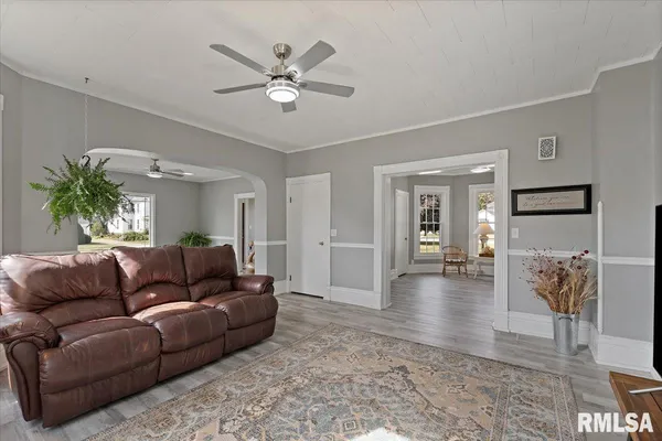 $269,900 | 608 South Oakwood Avenue, Geneseo, IL 61254